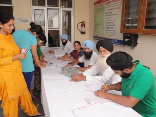 medical-camp-gurmat-parsar-01