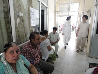 medical-camp-gurmat-parsar-05