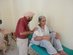 medical-camp-gurmat-parsar-11