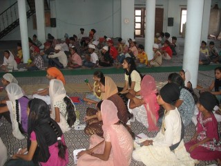 children-gurmat-parsar-06